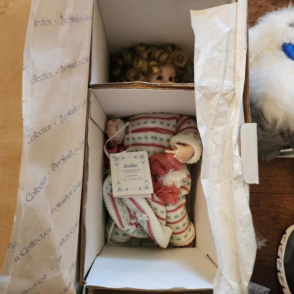Vintage 1993 Jodie Doll - Cindy Marschner Rolfe - The Hamilton Collection B1